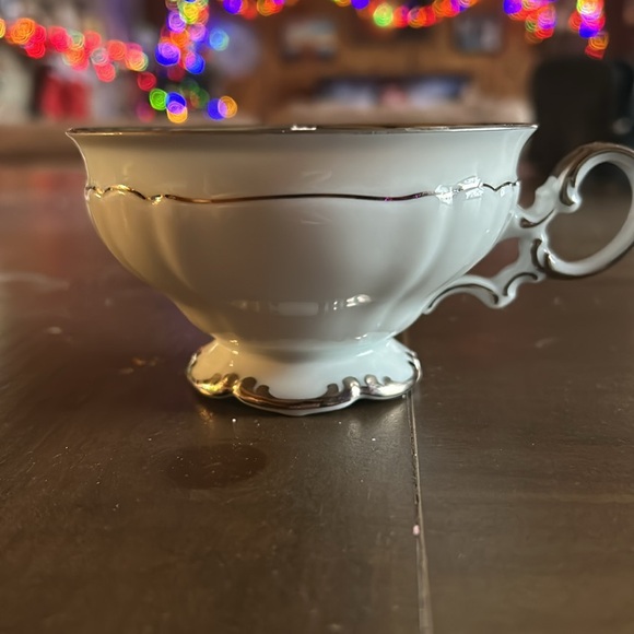 ❄️☃️HAND MADE teacup candle 🕯️ ☃️❄️ - Picture 4 of 4